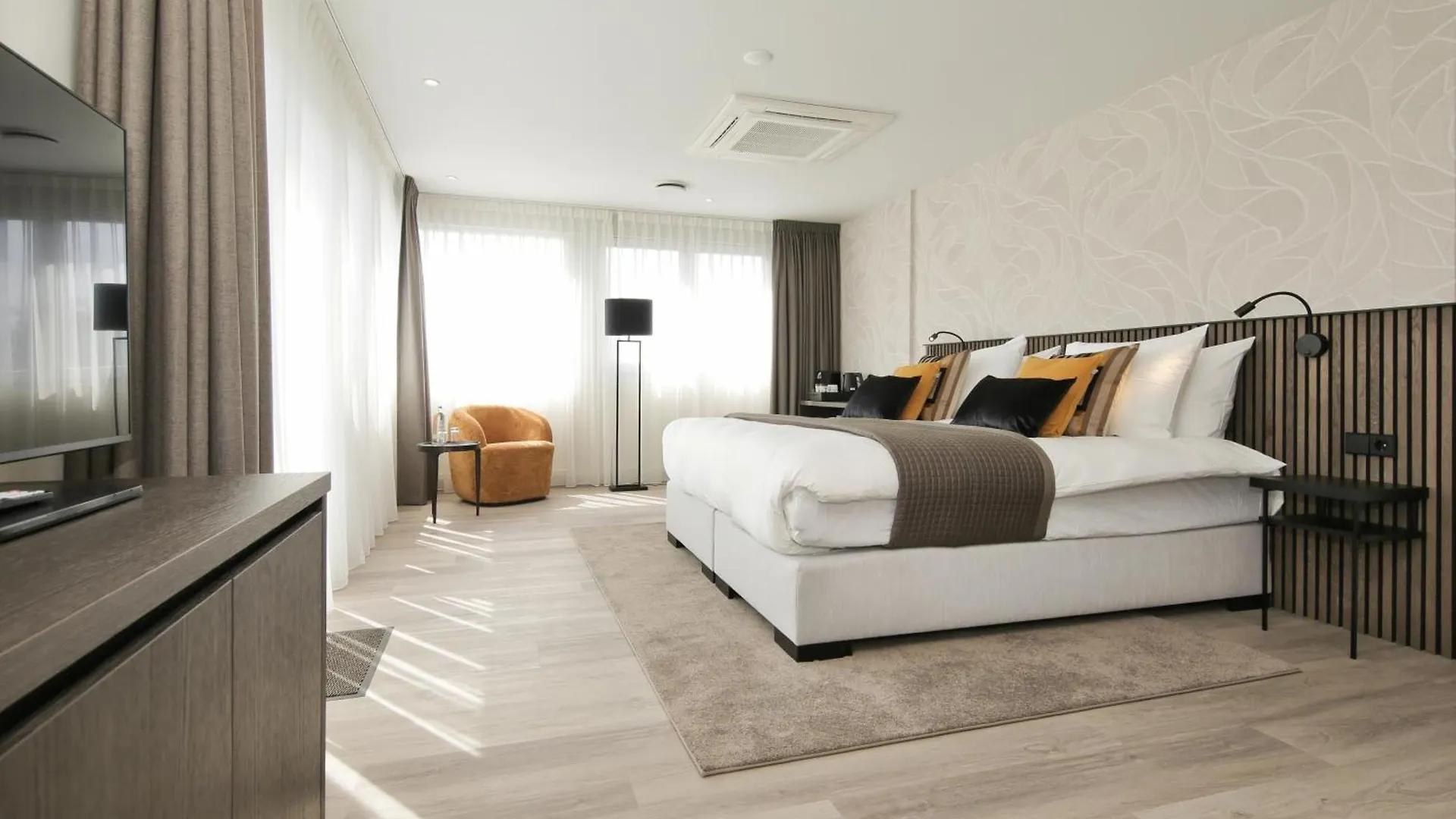 Boutique Hotel Hans - Amsterdam Schiphol Airport contacts