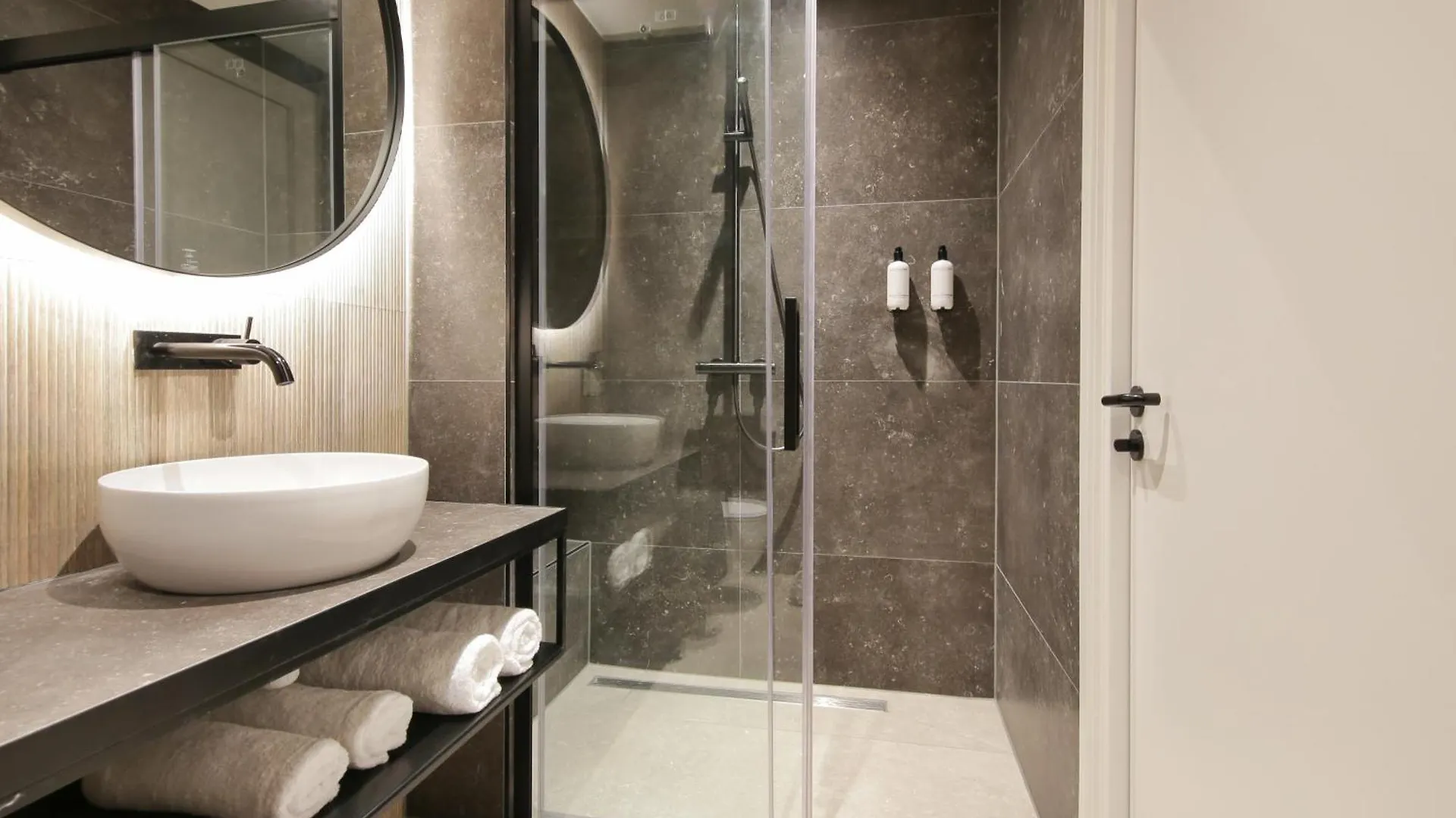 Boutique Hotel Hans - Amsterdam Schiphol Airport Badhoevedorp 3*,  Netherlands
