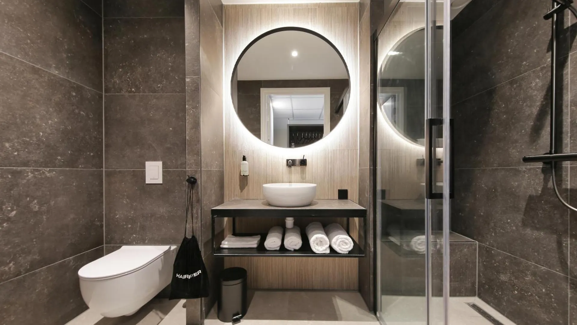 Boutique Hotel Hans - Amsterdam Schiphol Airport Badhoevedorp